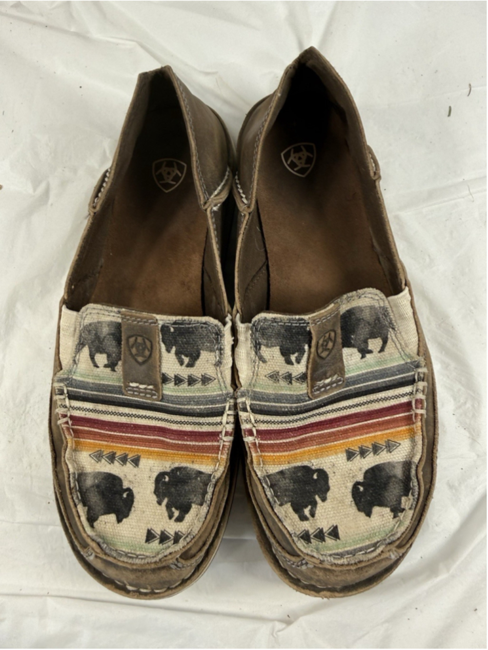 Ariat Women's Taupe Buffalo Cruiser 7B - Picture 3 of 15